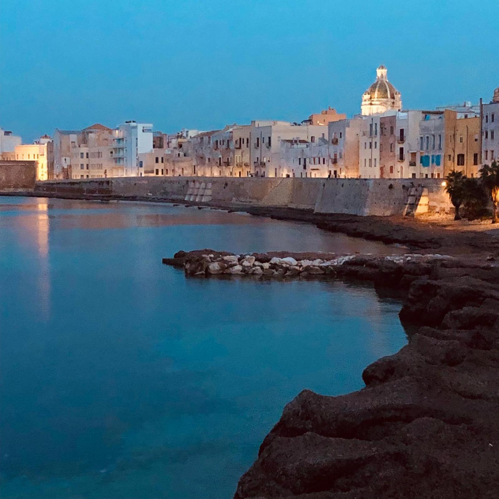 Casa Garibaldi Apartment Trapani Luaran gambar